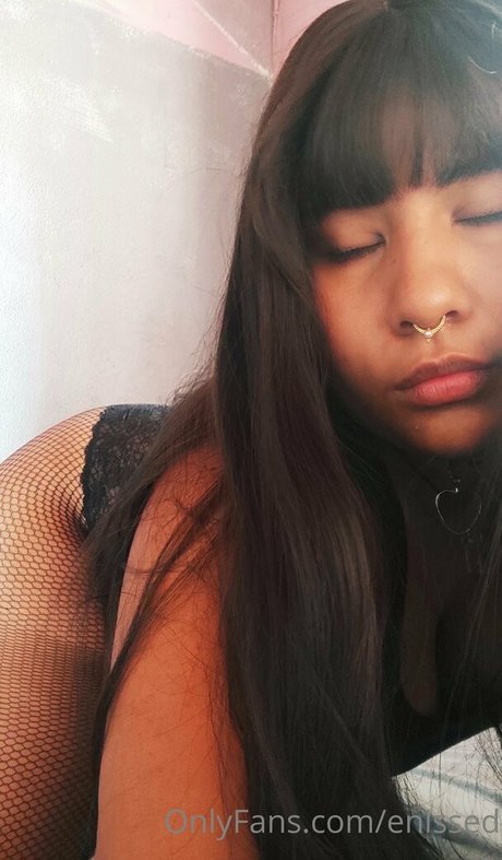 succubassd エロティックなスター 写真