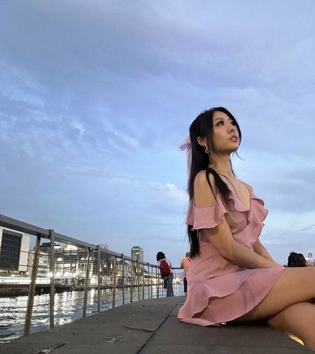 Classic Christinee 裸のポルノスター 画像