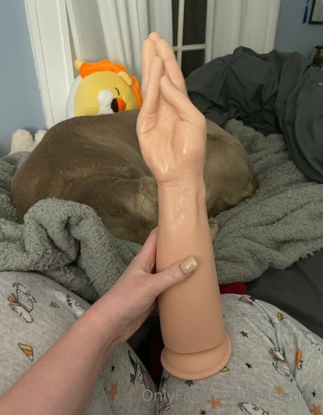 カーリーエボニーオンリーファンズ 無料xxx 写真