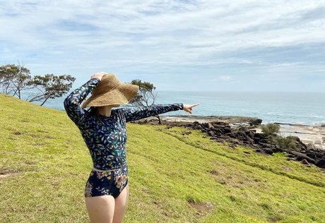 熟女 2P オンリーファンズ ホットヌード 写真