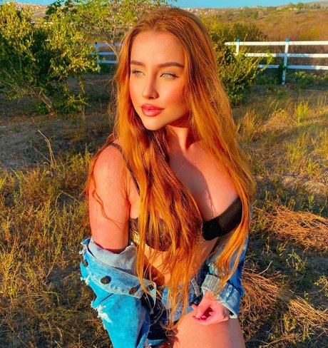 Pula Bath 独占スター 写真