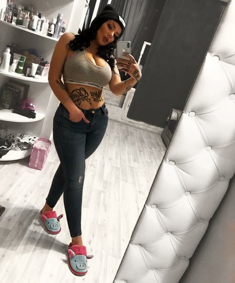 潮吹きマンコオンリーファンズ えろた 写真