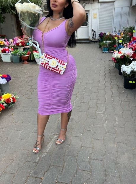 ぽっちゃりファックオンリーファンズ HD 画像