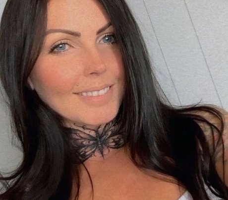 Recognise This Girl セックス女優 画像