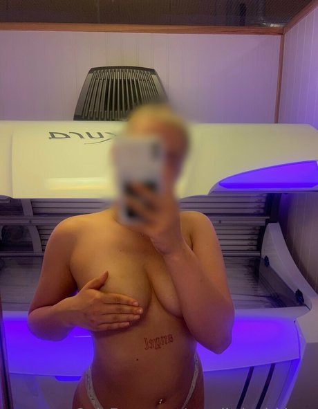 yourlittlegirl lana ポルノモデル 画像