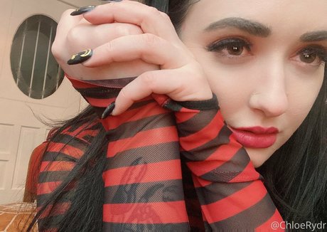 ぽっちゃりブルネットオンリーファンズ 素敵 写真