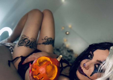 ニューハーフオンリーファン えろ 写真