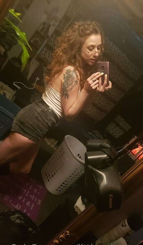 金髪オナニーオンリーファンズ 無料ポルノ 写真