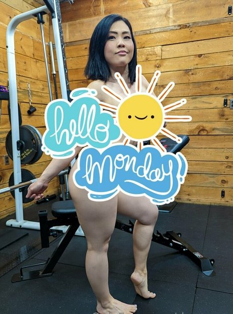 risqkayfeed アダルトスター 写真