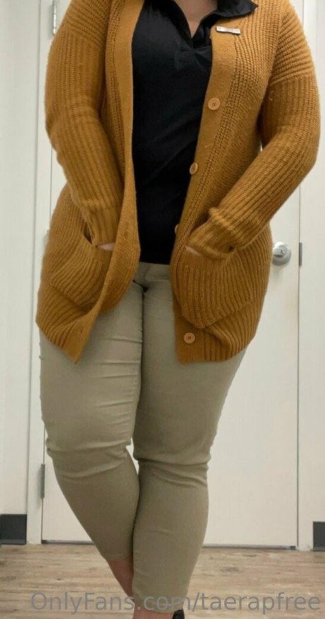 taerapfree ポルノスター 裸 ギャラリー