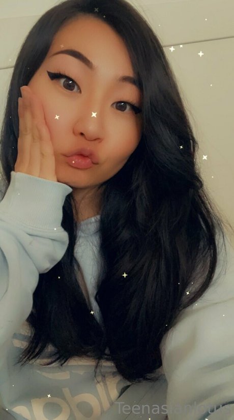 tomokorenfree 高品質モデル ギャラリー