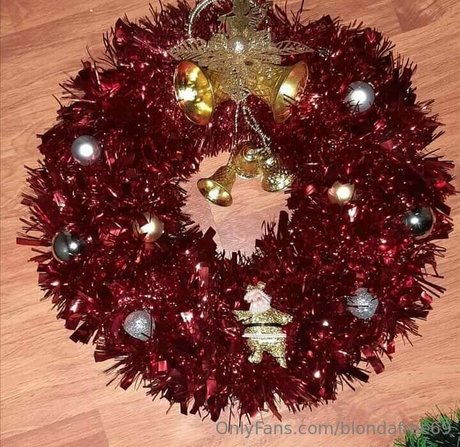 ジムのインフルエンサーオンリーファンズ アートポルノ 画像