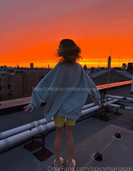 spicymariapie アダルトスター 画像