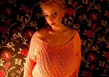 アジア人ニューハーフオンリーファンズ アートポルノ 画像