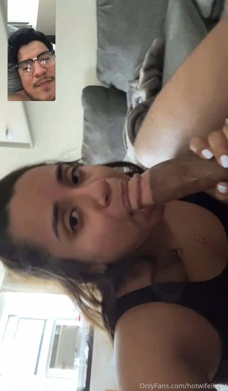 hotwifelisset ポルノ女優 写真