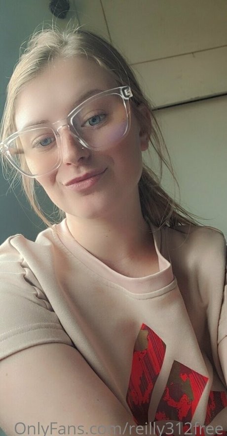 reilly312free ポルノスター 可愛い 写真