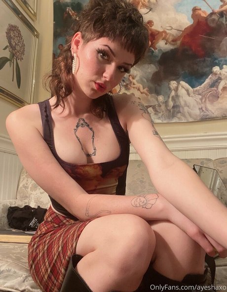 ayeshaxo 美しいスター アーカイブ