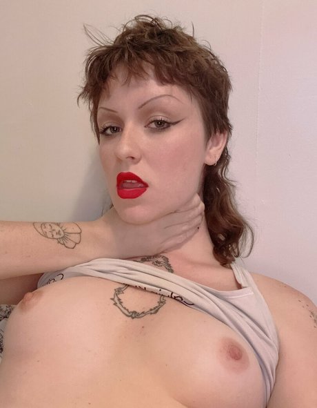 ぽっちゃり妻オンリーファンズ パーフェクト 画像