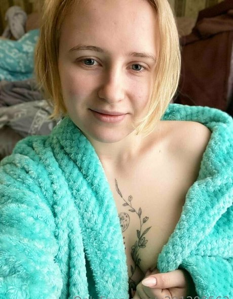 黒檀の熟女オンリーファンズ ホット裸 アーカイブ