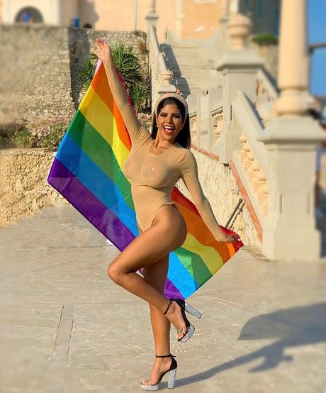 Sheila Ortega トップモデル 写真