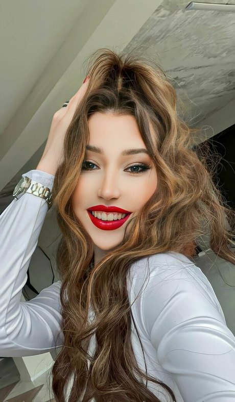 stasha asian トップポルノスター 写真