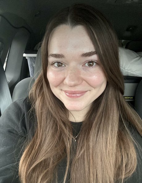 スペードのクイーン オンリーファンズ HD 写真