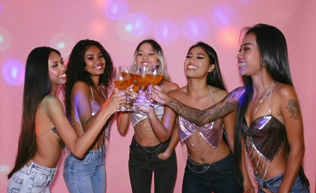 allierosexo セクシーなポルノスター 写真