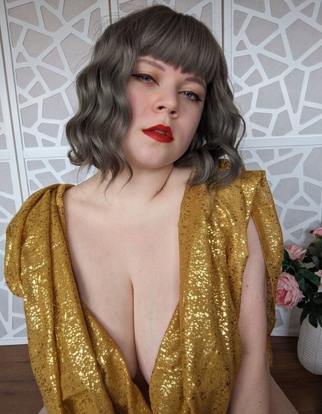 Naomiwastaken ホット女優 写真