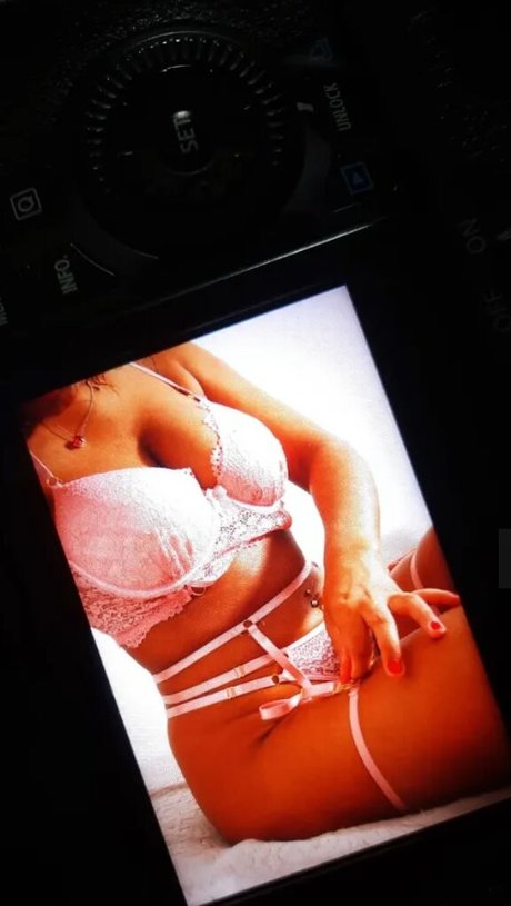 Gabi Balestrini 美しいポルノスター 写真