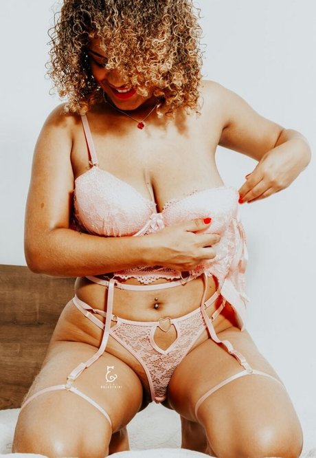 Gabi Balestrini 完璧なポルノスター 画像