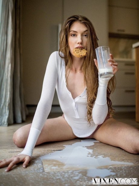 アウトドア 熟女 オンリーファンズ セックス 画像