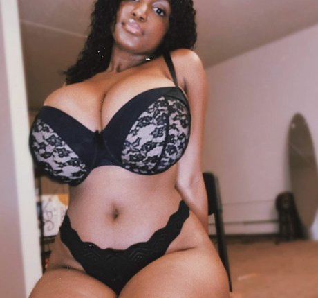 Riv Jones 独占モデル 写真