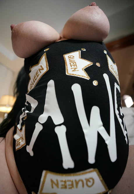 足の動画 オンリーファンズ アートポルノ 写真