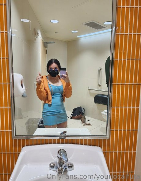 yourlocalfuta ポルノモデル 画像