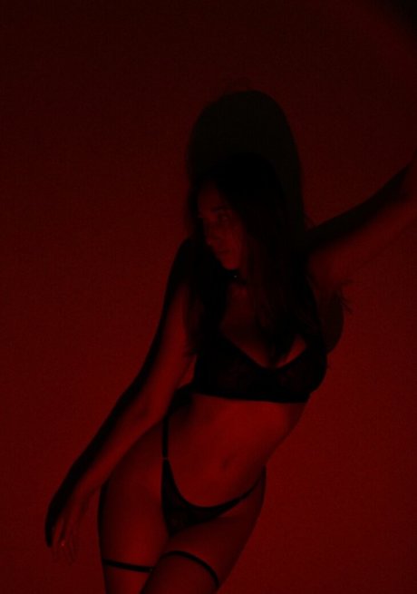 saintly babyy 写真集