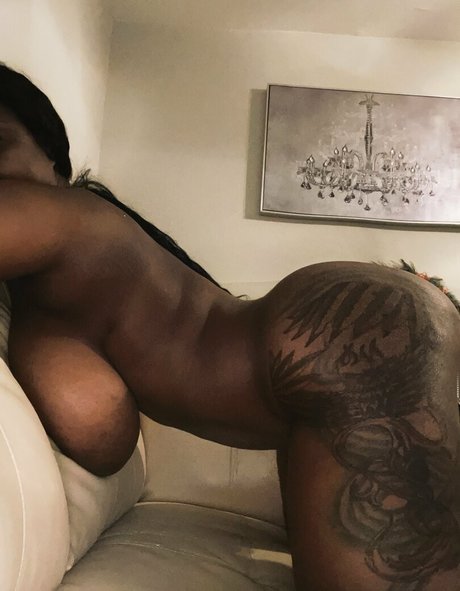 ぽっちゃりティーンオンリーファンズ ポルノ ギャラリー