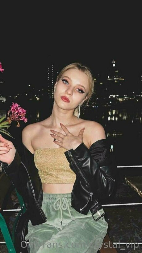 crystal vip 独占モデル 写真