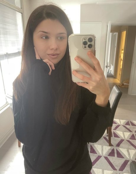 金髪の顔射オンリーファンズ 無料 写真