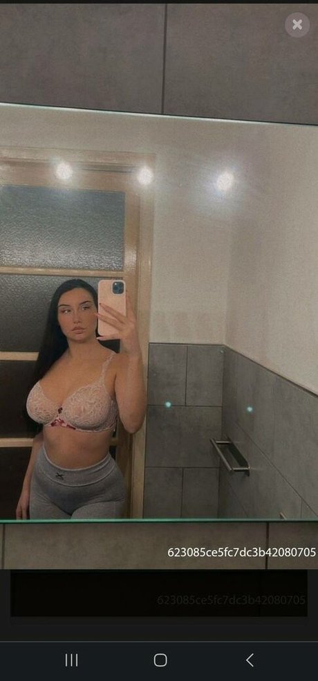 Esmeralda Morichelli 美しいポルノスター アーカイブ