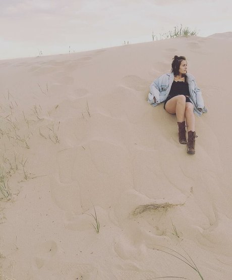 Scout Taylor Compton ポルノ女優 画像