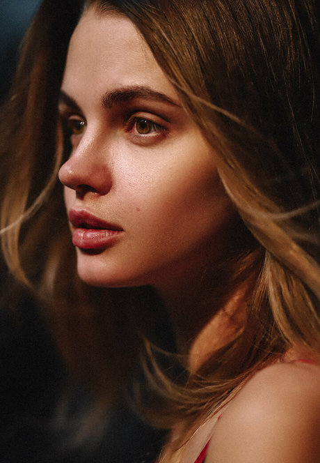 巨乳オナニーオンリーファンズ 美しい裸 写真