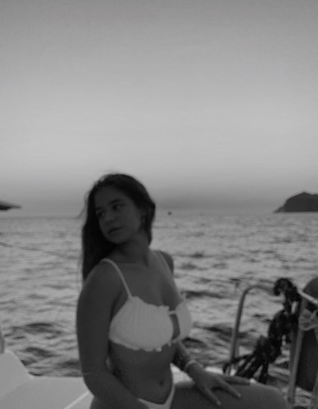 Beatriiz ma ポルノスター エロティック 画像