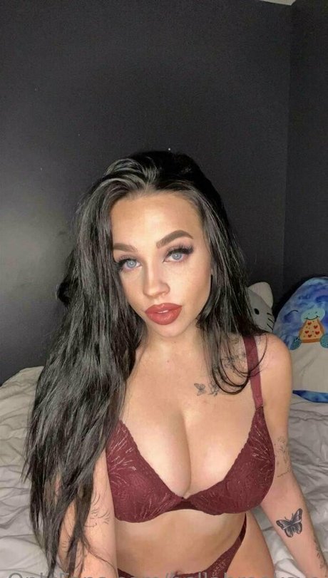 bellabrooksxo ホットなモデル 画像