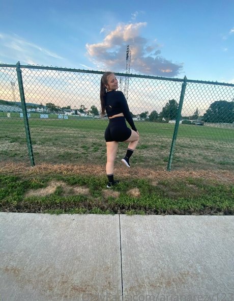 金髪オナニーオンリーファンズ 裸 写真