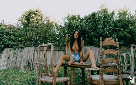 ぽっちゃりカップルオンリーファンズ 無料エロ ギャラリー