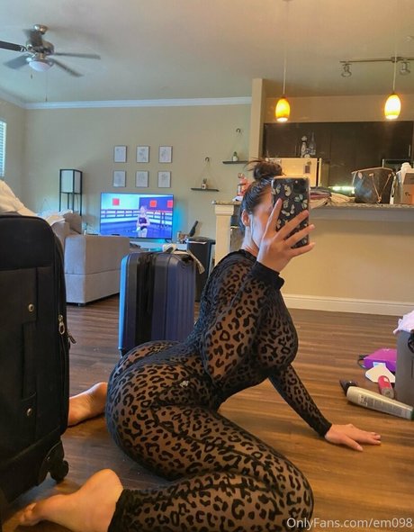 マッサージセラピストオンリーファンズ アダルト無料 画像