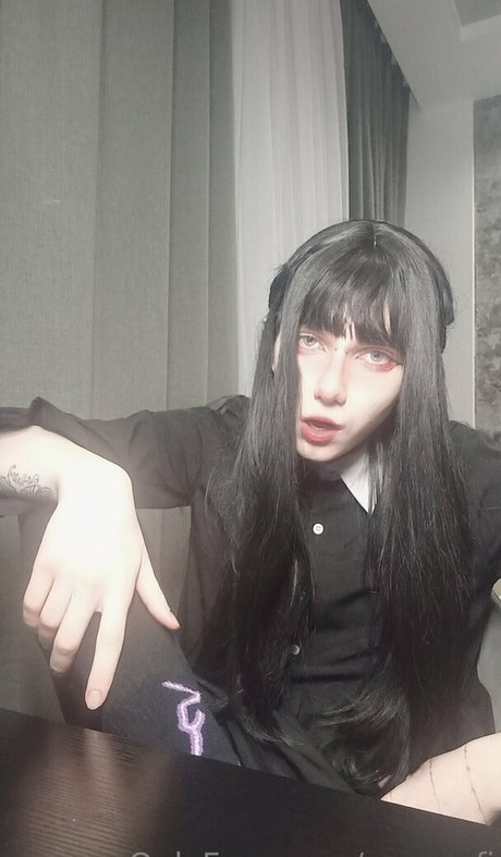 sonya fj 裸のモデル 写真