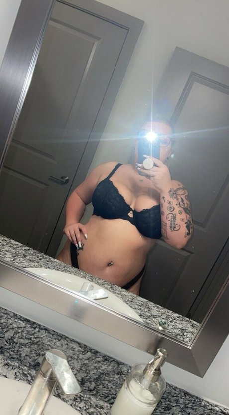 alleyswonderland プロフィール写真