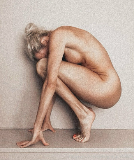 POVオンリーファン セクシー 写真