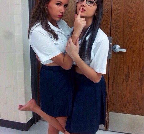 Jenelle Mathew トップ女優 写真